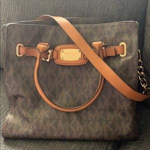 Michael Kors messenger bag